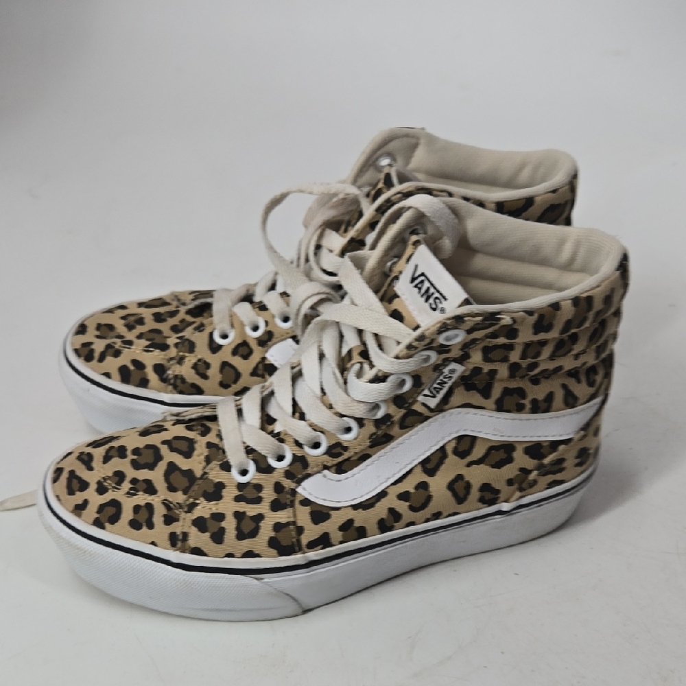 Vans High-Top Sneakers with Leopard Pattern - Picture 7 of 10